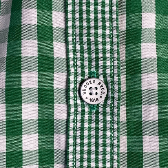 Brooks Brothers 'Red Fleece' Green and White Gingham Plaid Button Down Shirt - Picture 3 of 12